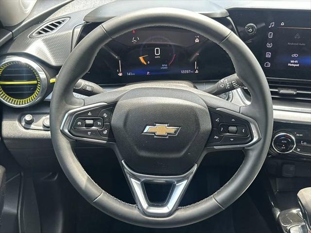 2024 Chevrolet Trax FWD LT