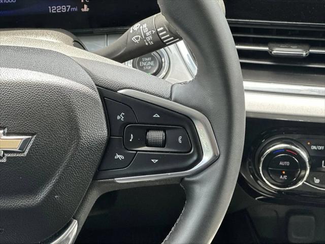 2024 Chevrolet Trax FWD LT