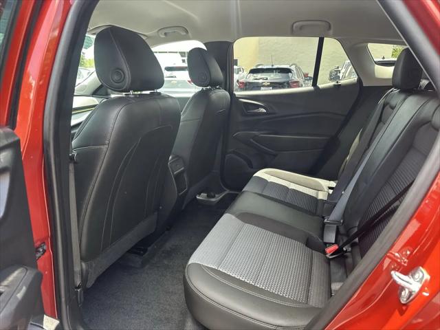 2024 Chevrolet Trax FWD LT