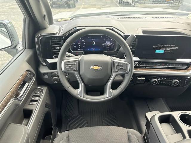 2026 Chevrolet Silverado 1500 4WD Crew Cab Standard Bed LT