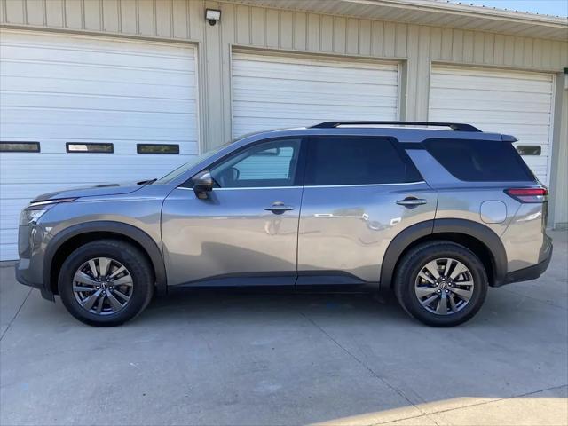 2024 Nissan Pathfinder SV 4WD