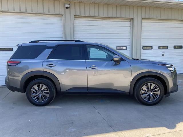 2024 Nissan Pathfinder SV 4WD