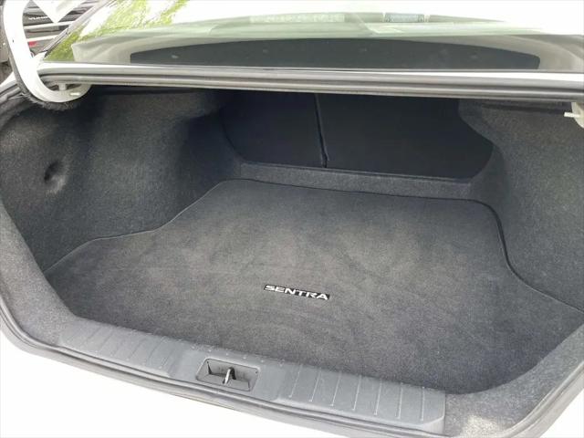 2024 Nissan Sentra SR Xtronic CVT