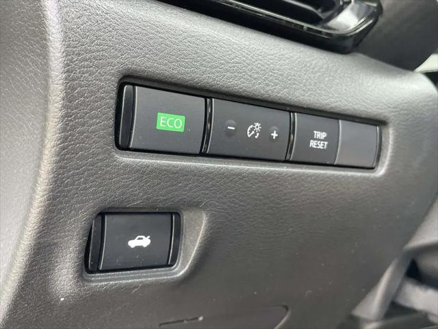 2024 Nissan Sentra SR Xtronic CVT