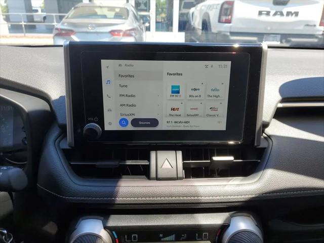 2025 Toyota RAV4 Hybrid LE
