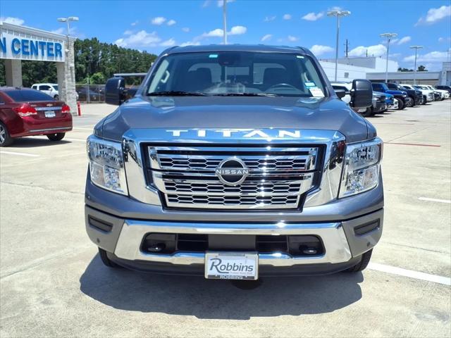 2024 Nissan Titan Crew Cab SV 4x2