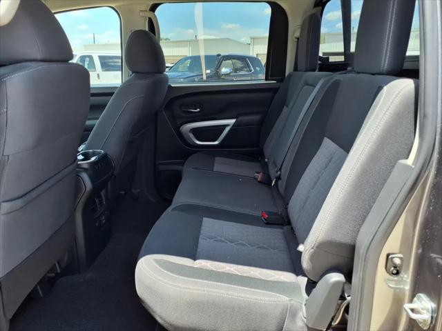 2024 Nissan Titan Crew Cab SV 4x2