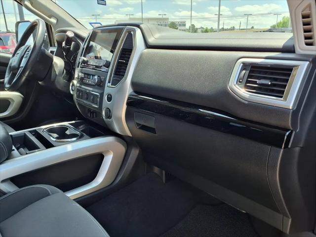 2024 Nissan Titan Crew Cab SV 4x2