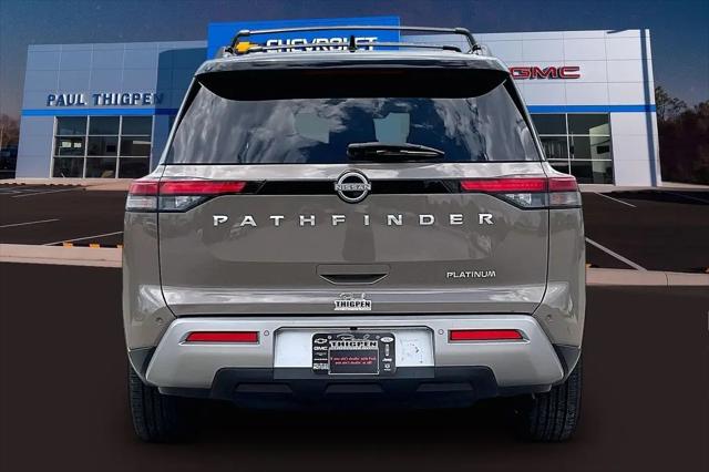2023 Nissan Pathfinder Platinum FWD