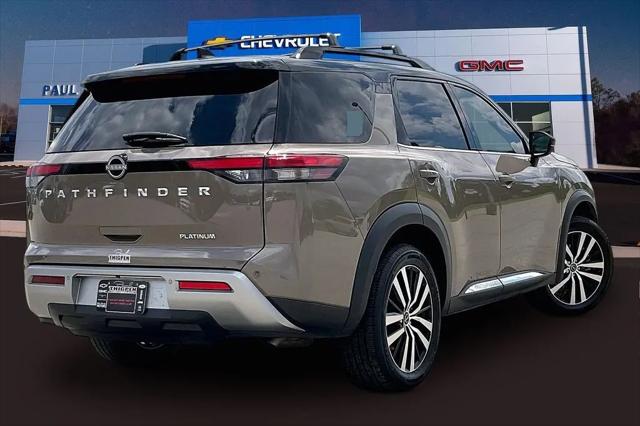 2023 Nissan Pathfinder Platinum FWD