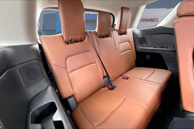2023 Nissan Pathfinder Platinum FWD