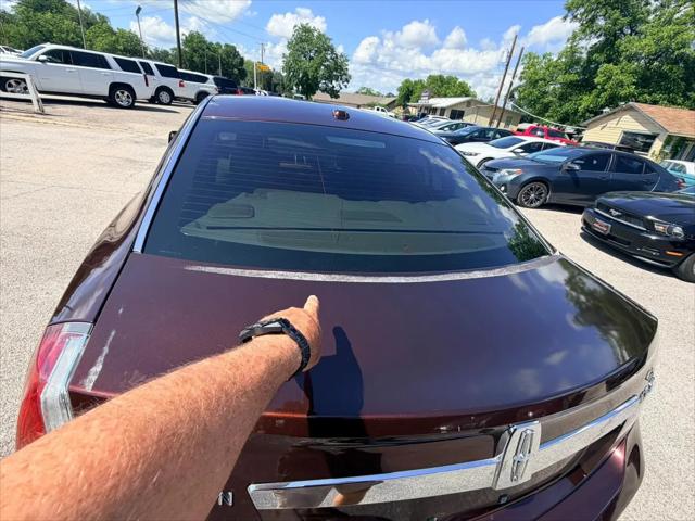 2012 Lincoln MKS Standard