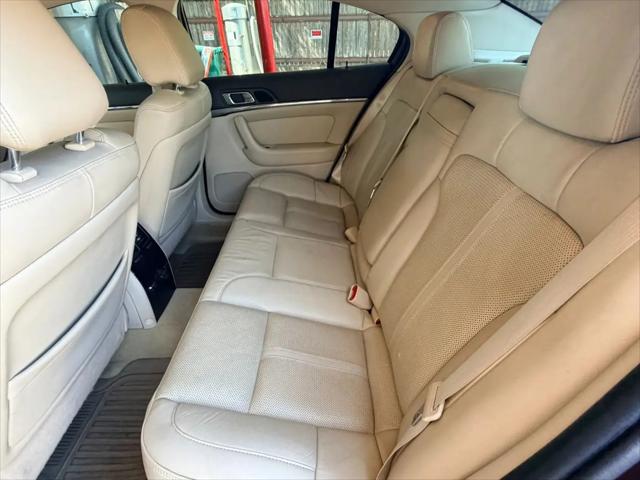 2012 Lincoln MKS Standard