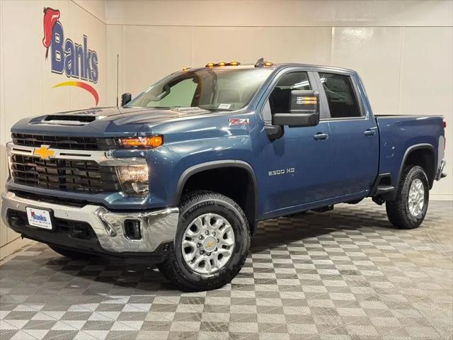 2026 Chevrolet Silverado 2500HD Crew Cab, Standard Bed, LT, 4WD