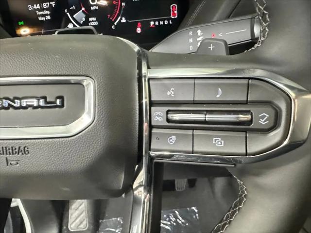 2026 GMC Yukon 4WD Denali