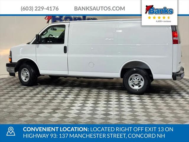 2026 Chevrolet Express Cargo Van 2500 Regular Wheelbase, WT, RWD