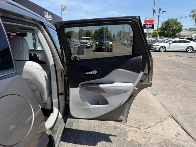 2021 Jeep Cherokee Latitude Plus 4x4