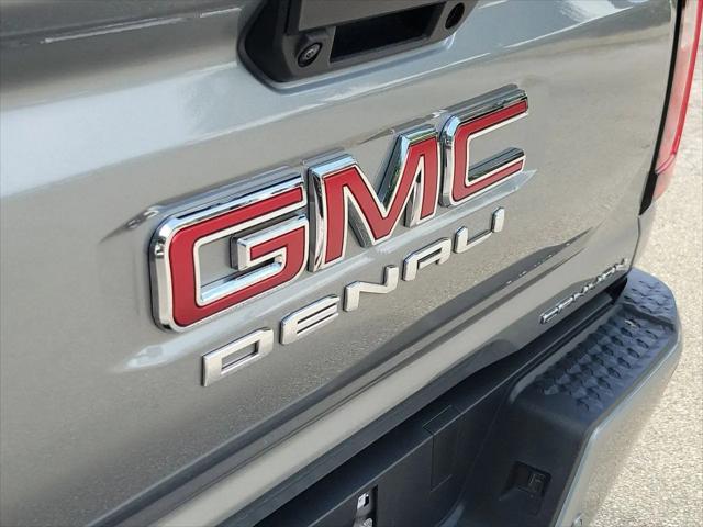 2025 GMC Canyon 4WD Denali