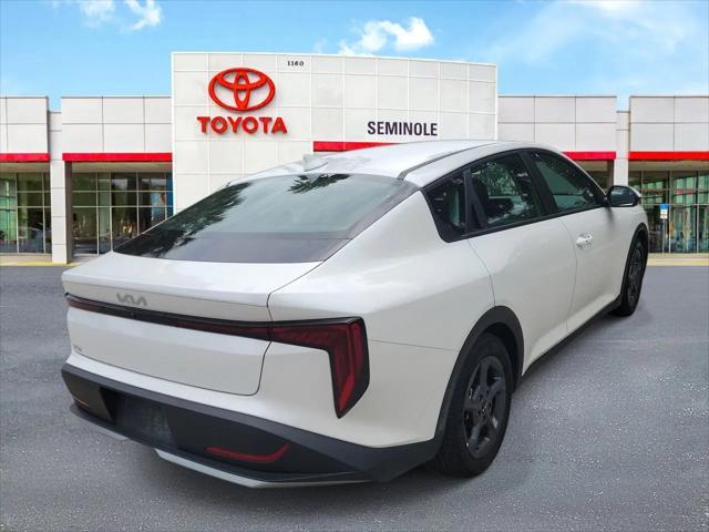 2025 Kia K4 LXS