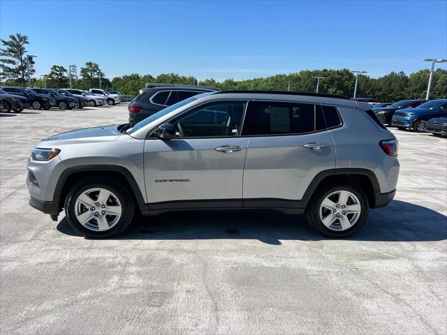 2022 Jeep Compass Latitude FWD