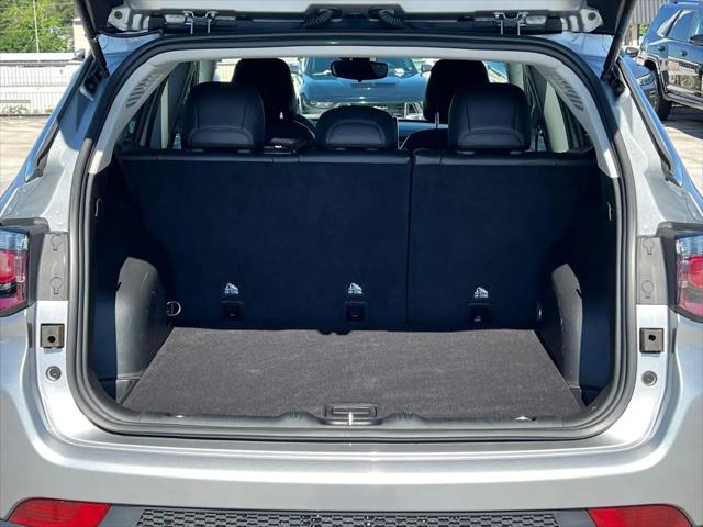 2022 Jeep Compass Latitude FWD