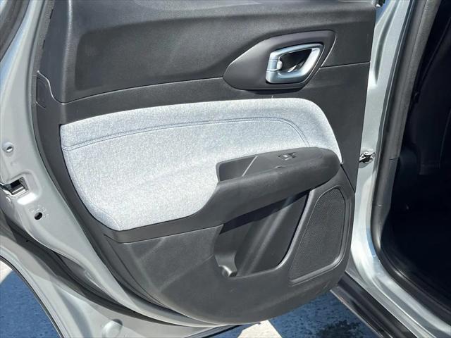2022 Jeep Compass Latitude FWD