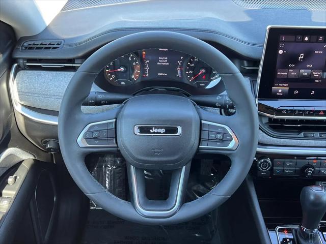 2022 Jeep Compass Latitude FWD