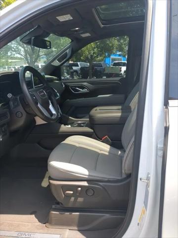 2024 GMC Yukon XL 4WD SLT