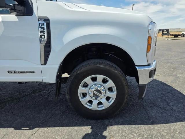 2024 Ford F-350 XLT