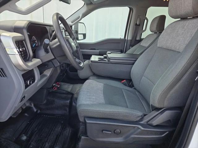 2024 Ford F-350 XLT