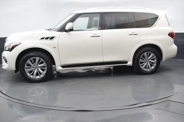 2017 INFINITI QX80 Standard