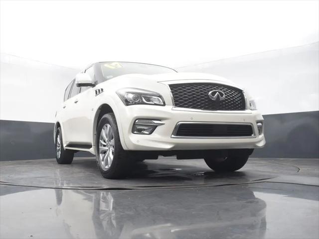 2017 INFINITI QX80 Standard