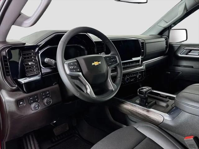 2025 Chevrolet Silverado 1500 4WD Crew Cab Short Bed LTZ
