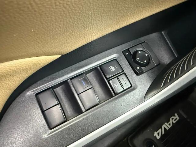 2019 Toyota RAV4 Hybrid XLE