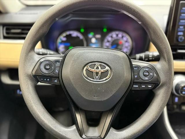 2019 Toyota RAV4 Hybrid XLE