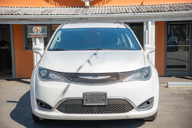 2019 Chrysler Pacifica Touring L
