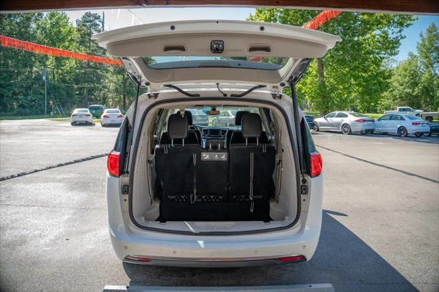 2019 Chrysler Pacifica Touring L