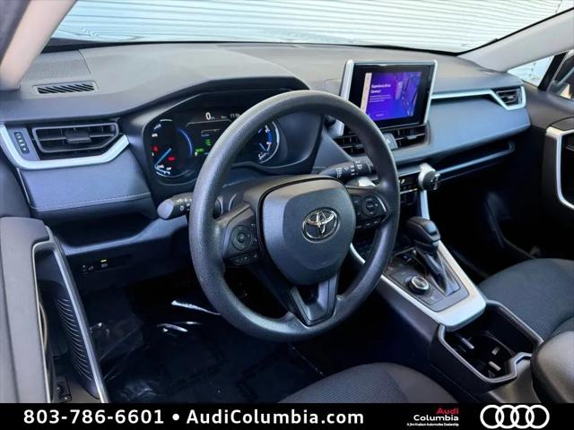 2025 Toyota RAV4 Hybrid LE