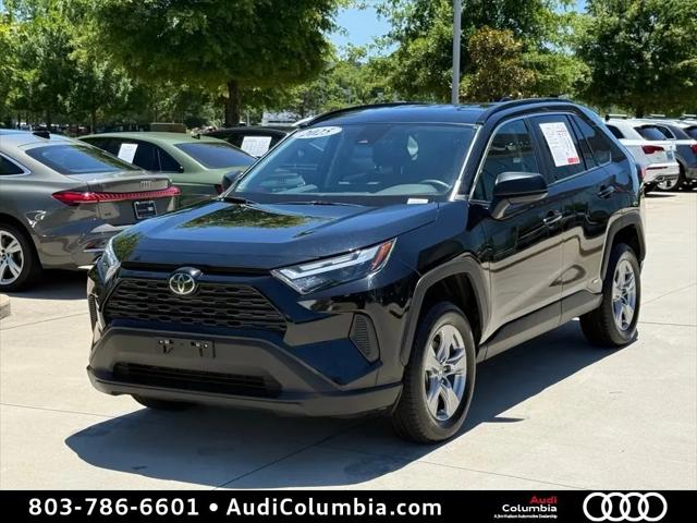 2025 Toyota RAV4 Hybrid LE