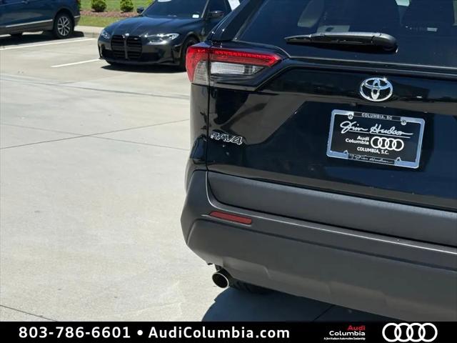 2025 Toyota RAV4 Hybrid LE