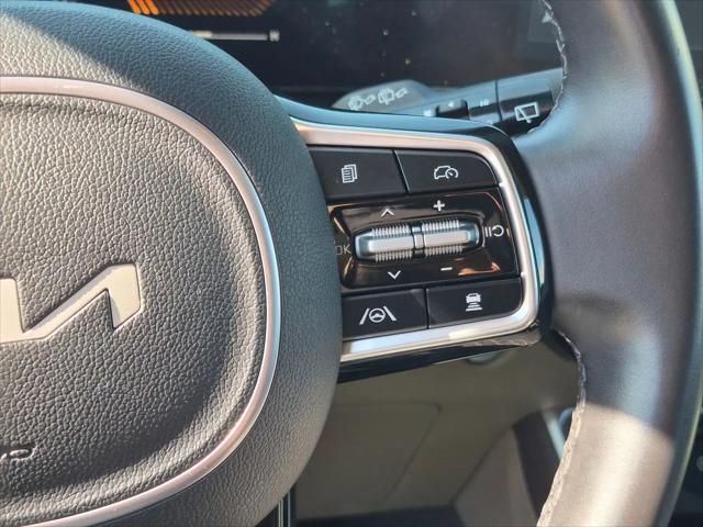 2025 Kia Carnival MPV LXS