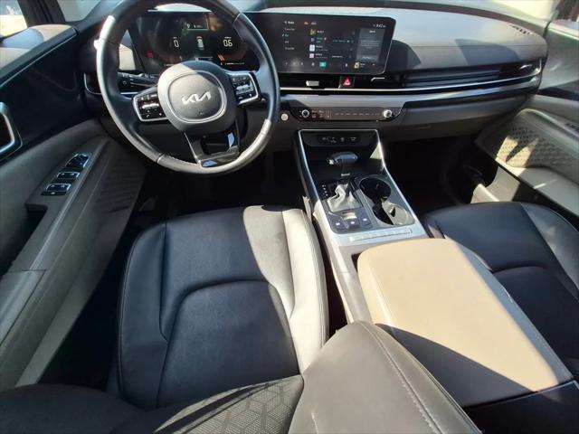 2025 Kia Carnival MPV LXS