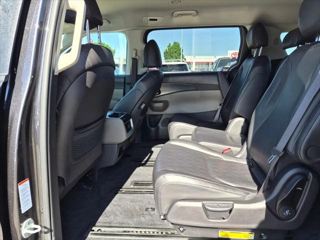 2025 Kia Carnival MPV LXS