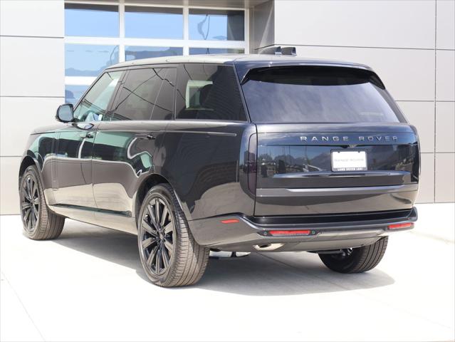 2026 Land Rover Range Rover P400 SE 7 Seat
