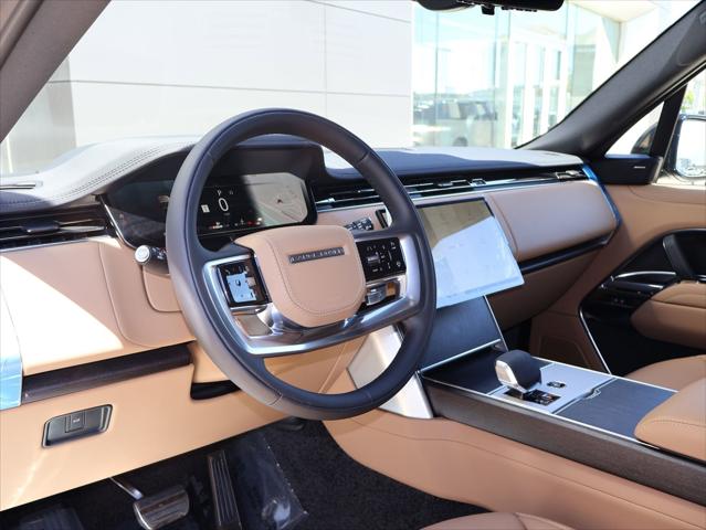 2026 Land Rover Range Rover P400 SE 7 Seat