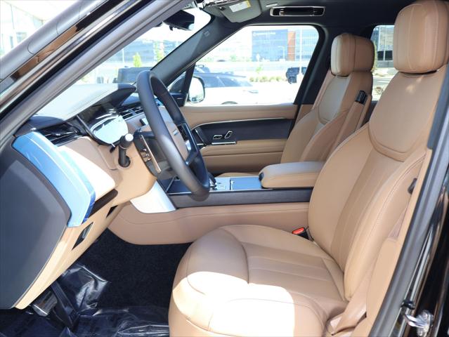 2026 Land Rover Range Rover P400 SE 7 Seat