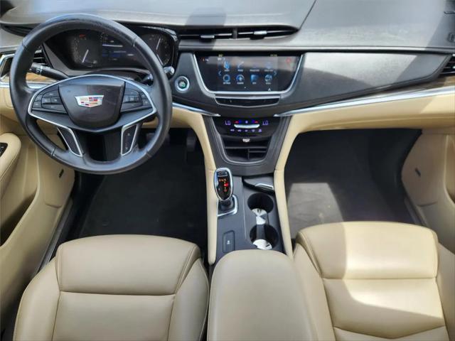 2018 Cadillac XT5 Standard