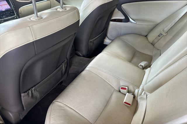 2013 Lexus IS 250 4dr Sport Sdn Auto RWD