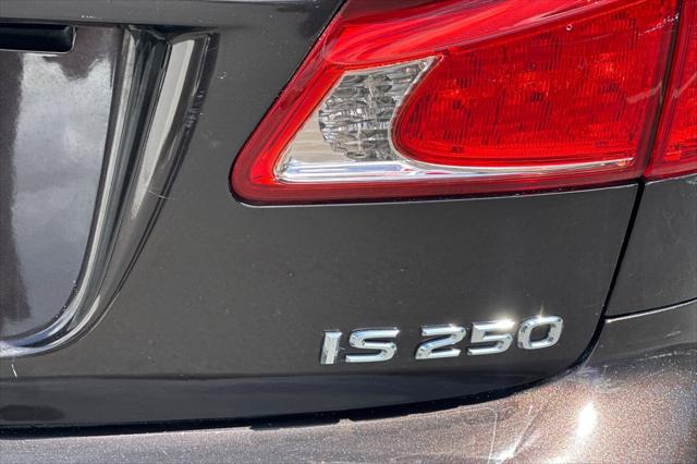 2013 Lexus IS 250 4dr Sport Sdn Auto RWD