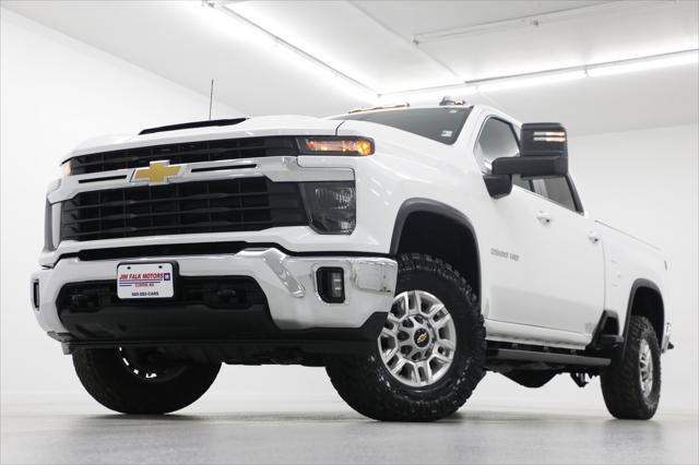 2025 Chevrolet Silverado 2500HD 4WD Crew Cab Standard Bed LT for sale in Clinton, MO